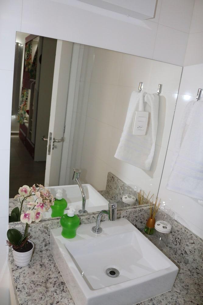Bonabrigo Hostel & Suites Balneário Camboriú Kültér fotó